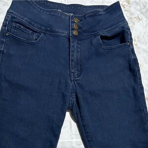 3/$15 One Republic For All stretch jeans